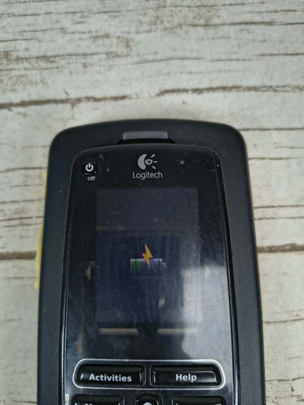 Logitech Harmony One Advanced Universal Remote - Picture 4 of 5